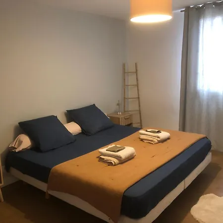 아파트 A Votre Porte *